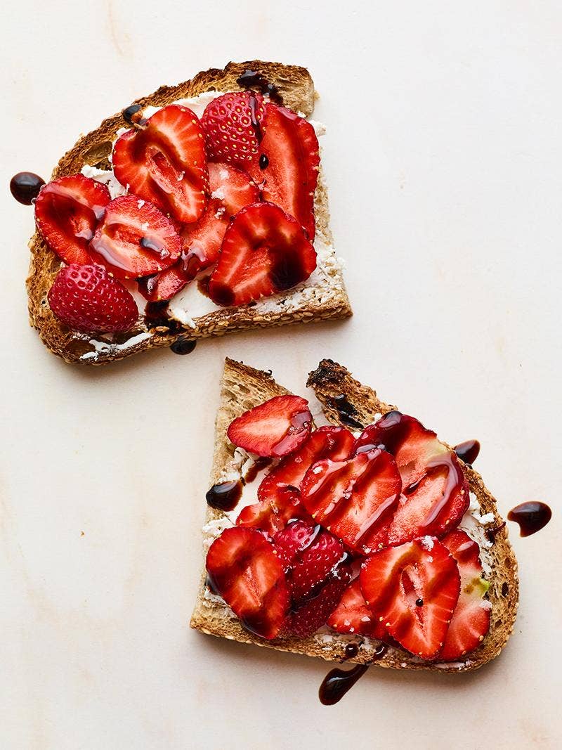 Strawberry & Goat Cheese Toast Recipe