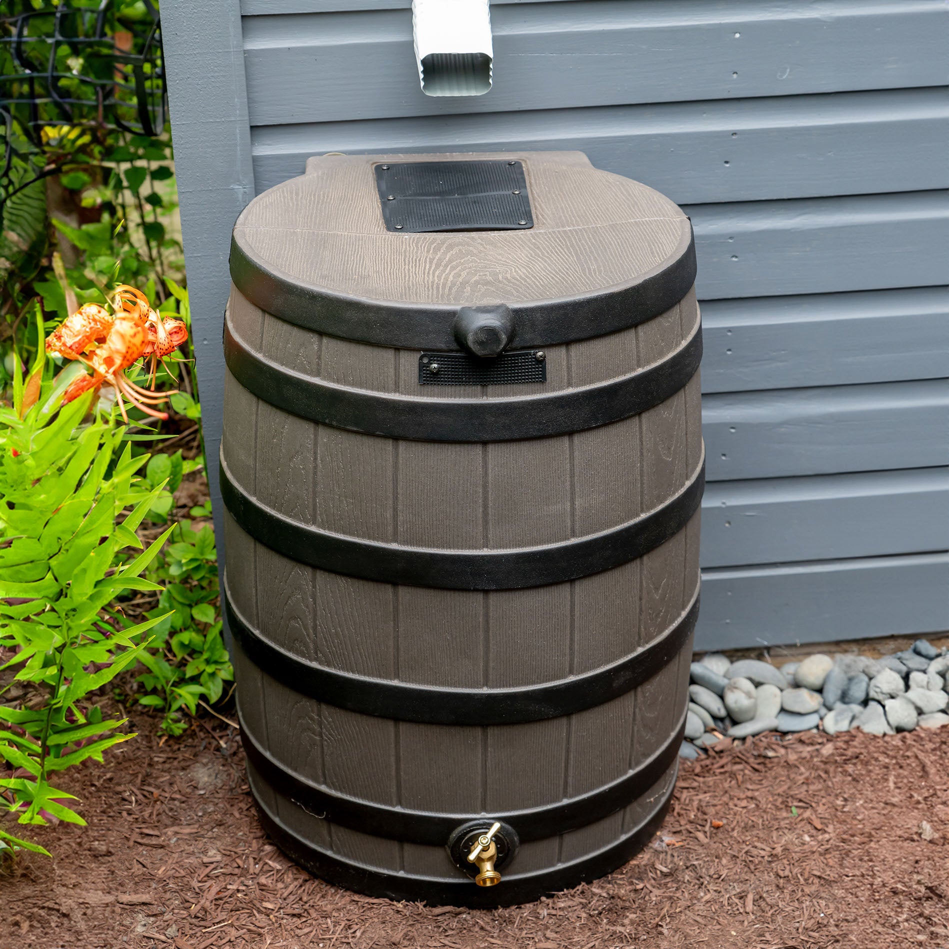 Rain Wizard 50-Gallon Oak Rain Barrel