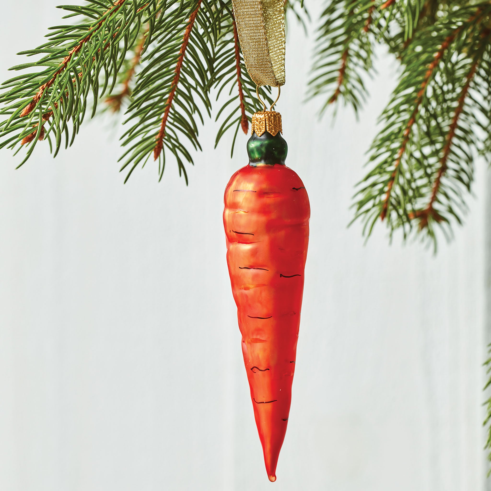 Glass Ornament Carrot